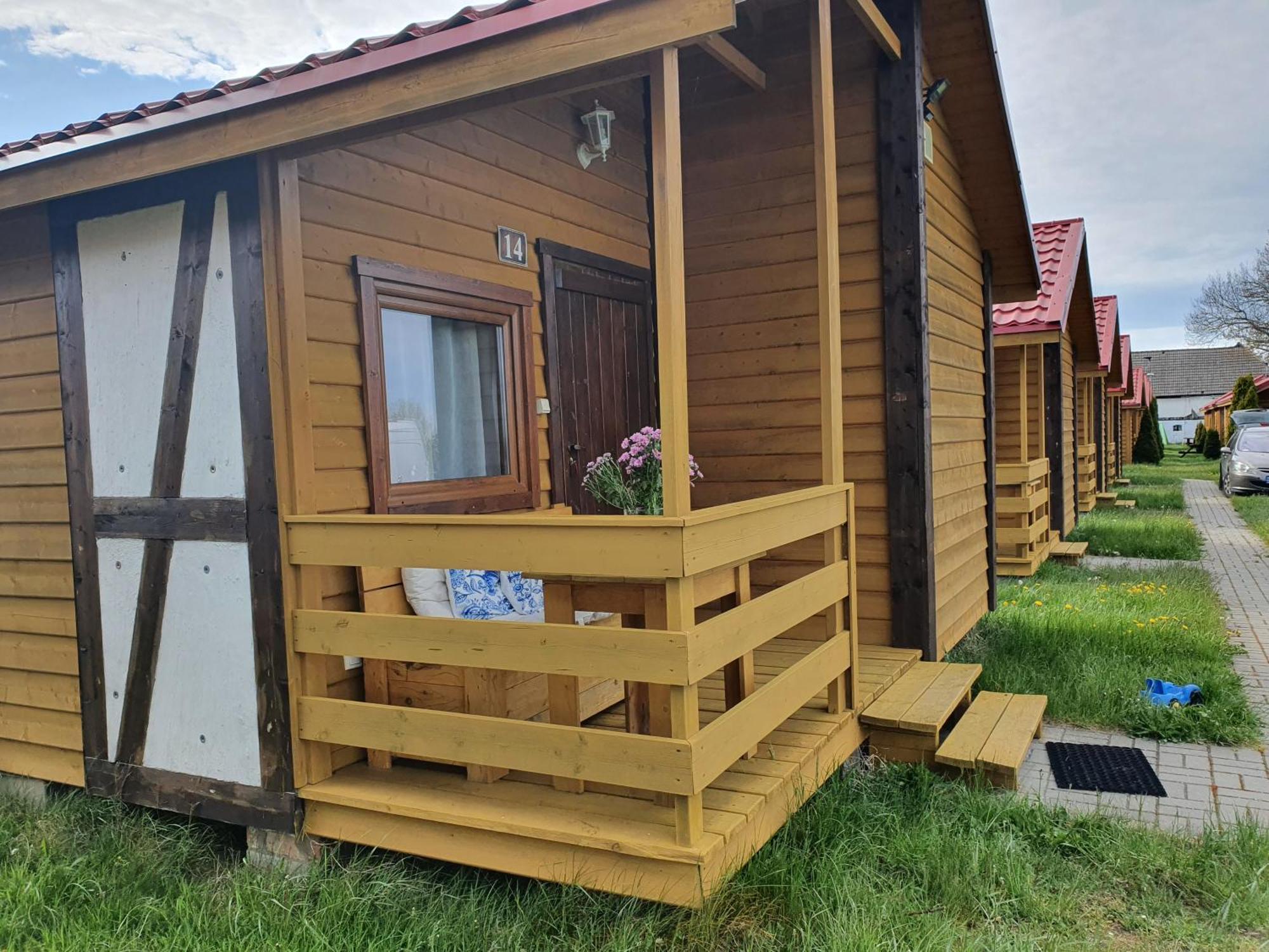 Domki Letniskowe "Sloneczna Polana" Jarosławiec Exteriér fotografie